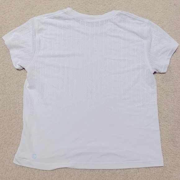 COPY - Lululemon Train to Be Rain Stripe T-Shirt … - Picture 5 of 5
